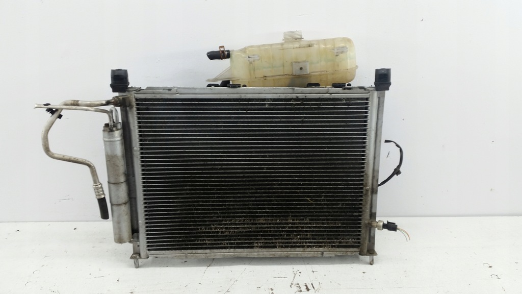 фото №1, Renault clio iii радиатор вентилятор комплект