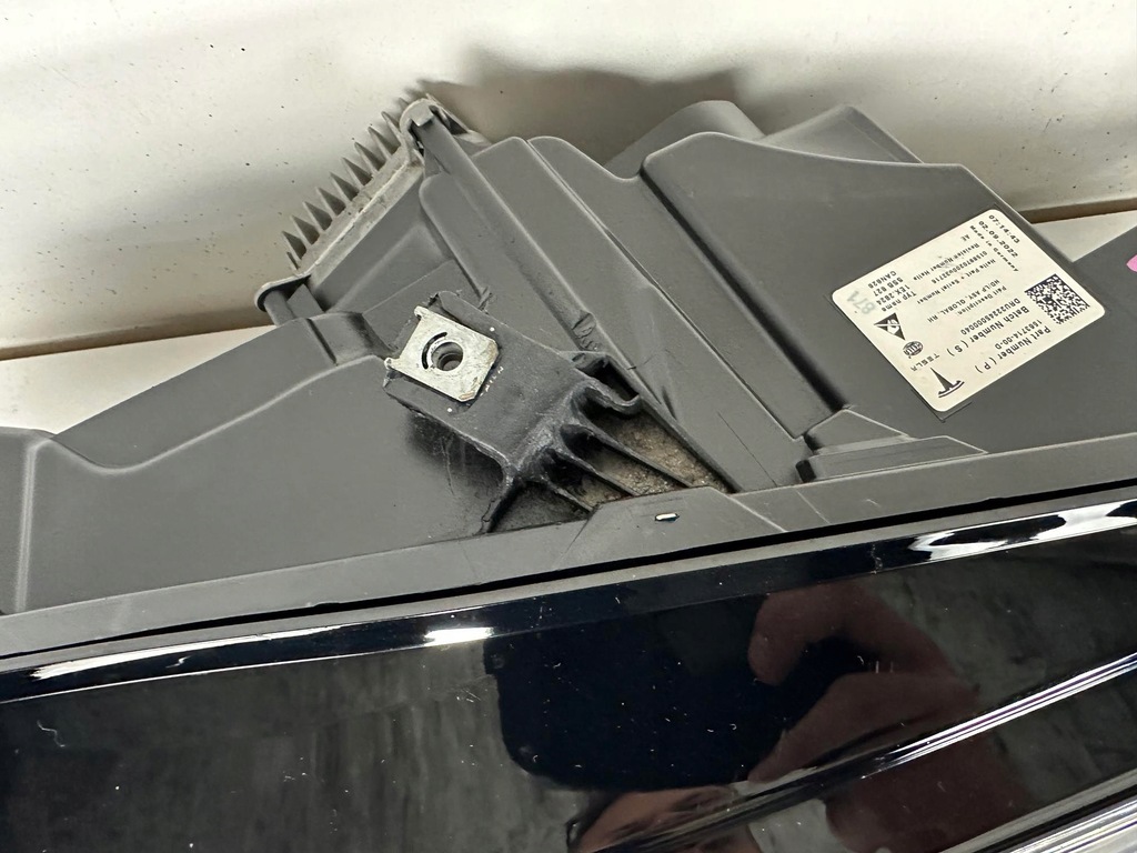 фото №6, Лампа перед передняя правая tesla s plaid 1563714-00-d 1563714 комплектная