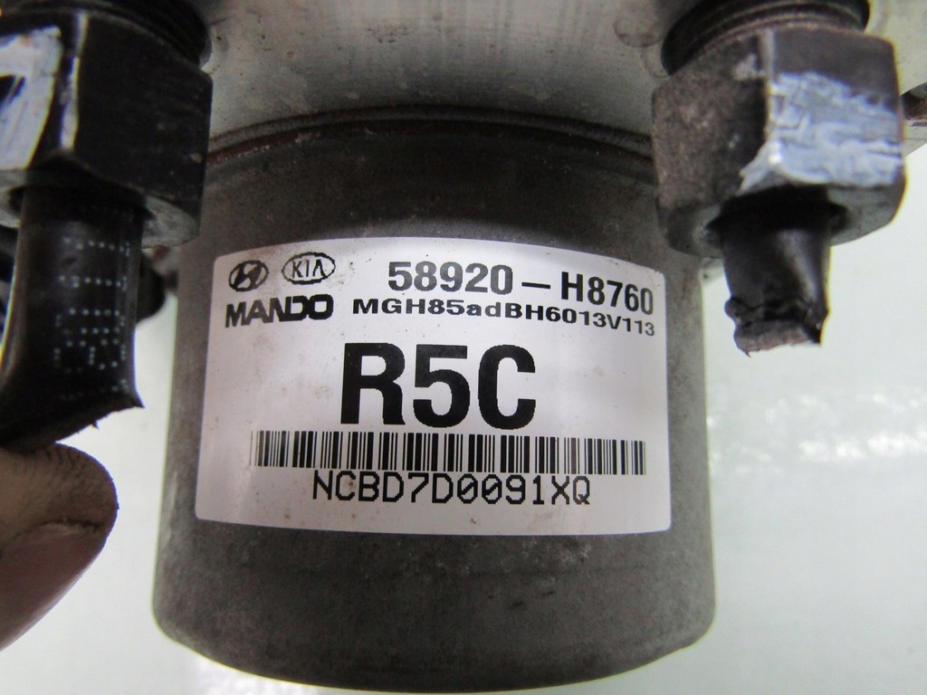 фото №7, Stonic 1.4 18r насос abs блок управления 58920-h8760