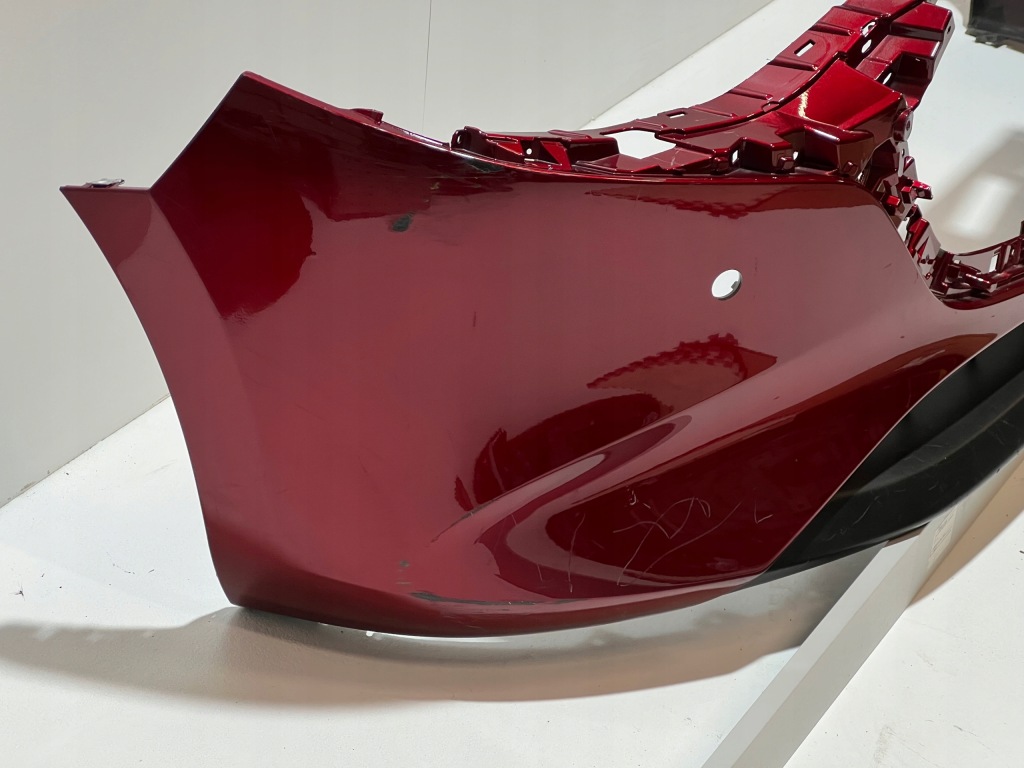 Mazda 3 бампер rok 2021 колір 46v Доставка