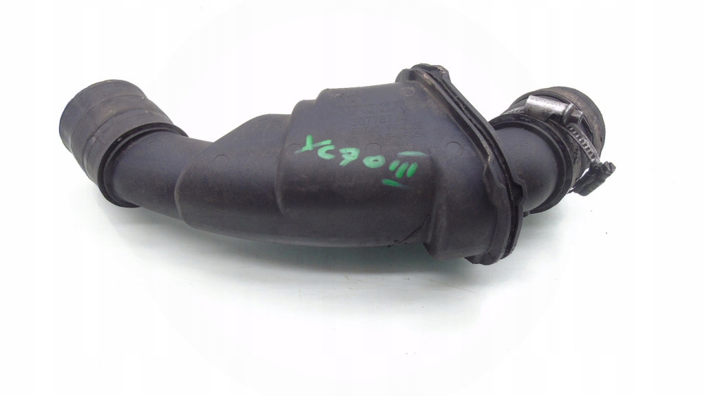 фото №1, Volvo xc70 iii 2.4 d5 шланг повітря 30778734 резонатор