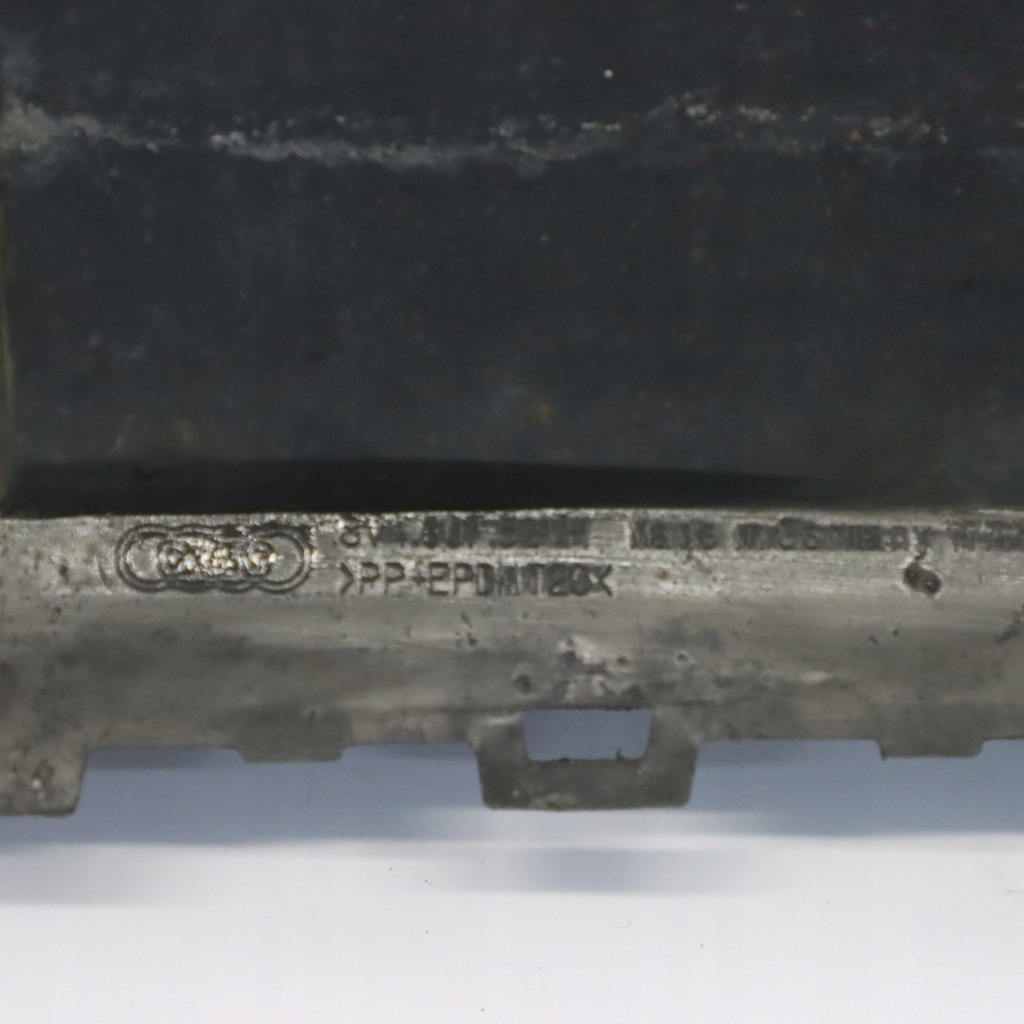 фото №14, Audi rs3 8v диффузор бампера заднего защита нижняя панель 8v4807521h