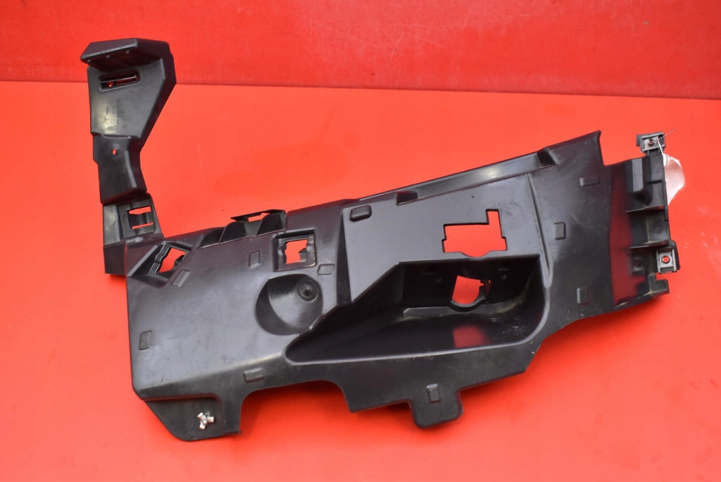 фото №1, Напрямна бампера лівий перед 9811843477 toyota proace city 19-