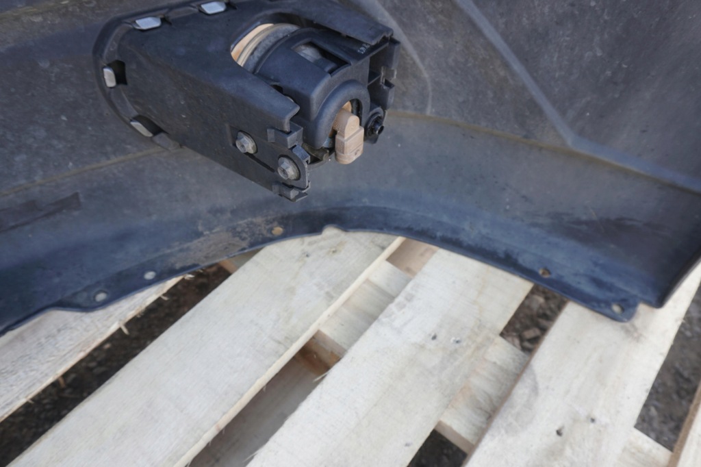 Subaru outback iv br бампер передній f3t решітка  омивачі лампа протитуманні фари Недорого