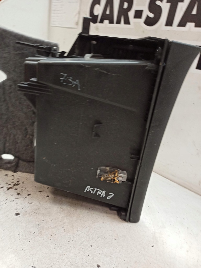 фото №16, Opel astra j iv бардачок 13262607