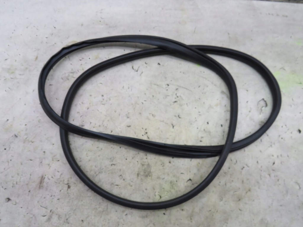 фото №1, Прокладка двері лівий перед mazda 2 dj