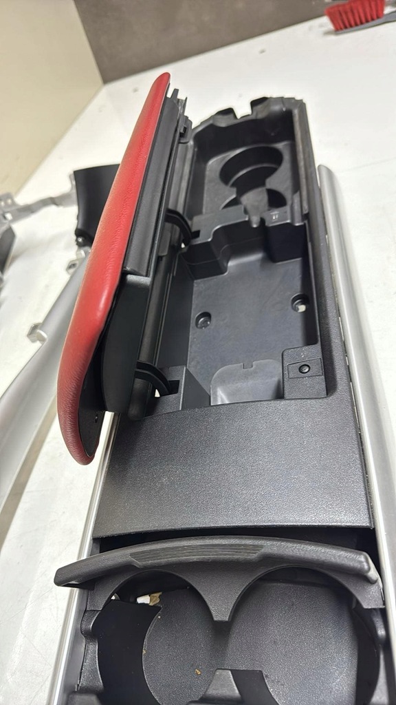 фото №2, Mazda rx-8 rx8 тунель середній підлокітник f15164441 підсклянник рамка