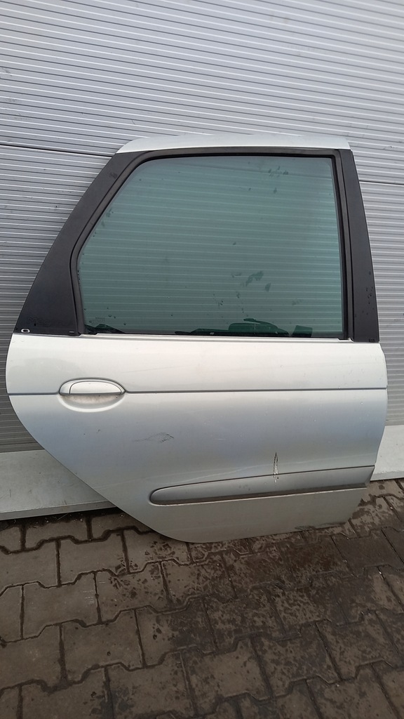 фото №3, Двері праве задня renault megane scenic 02r