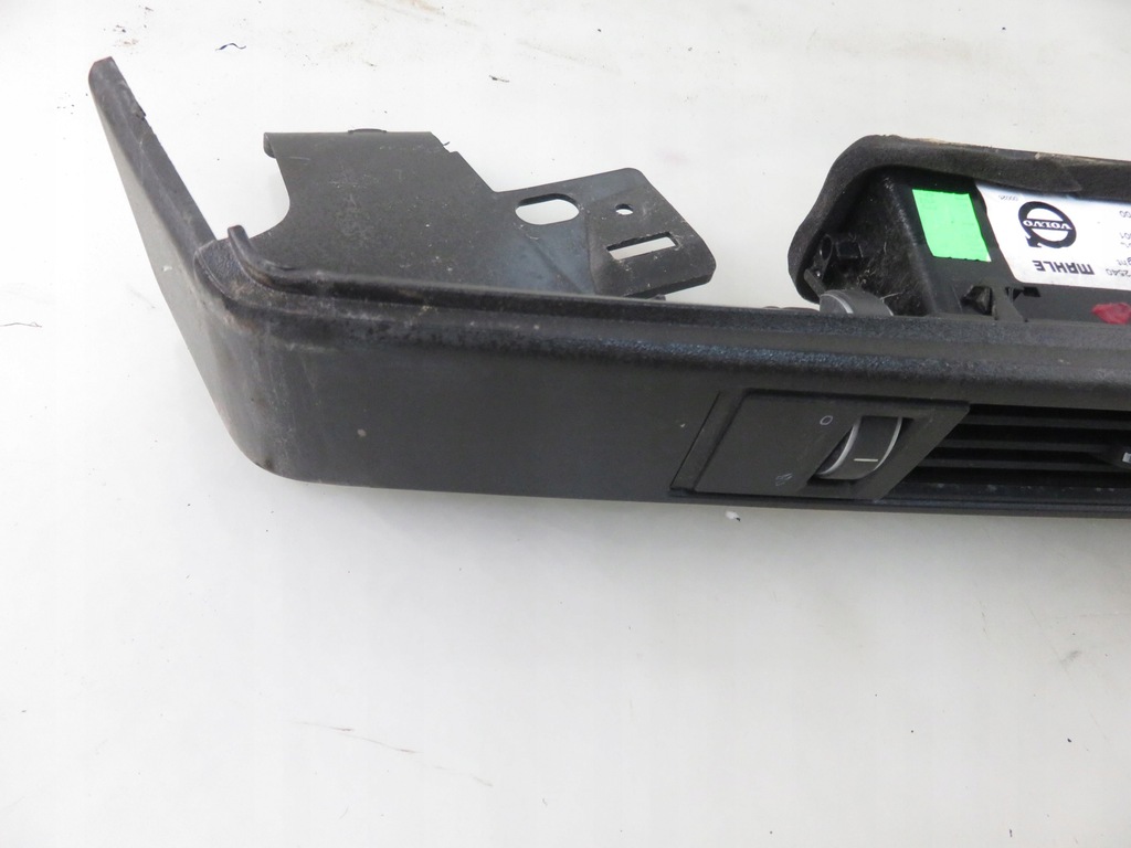 фото №7, Решітка обдув права volvo fh ii 82216234