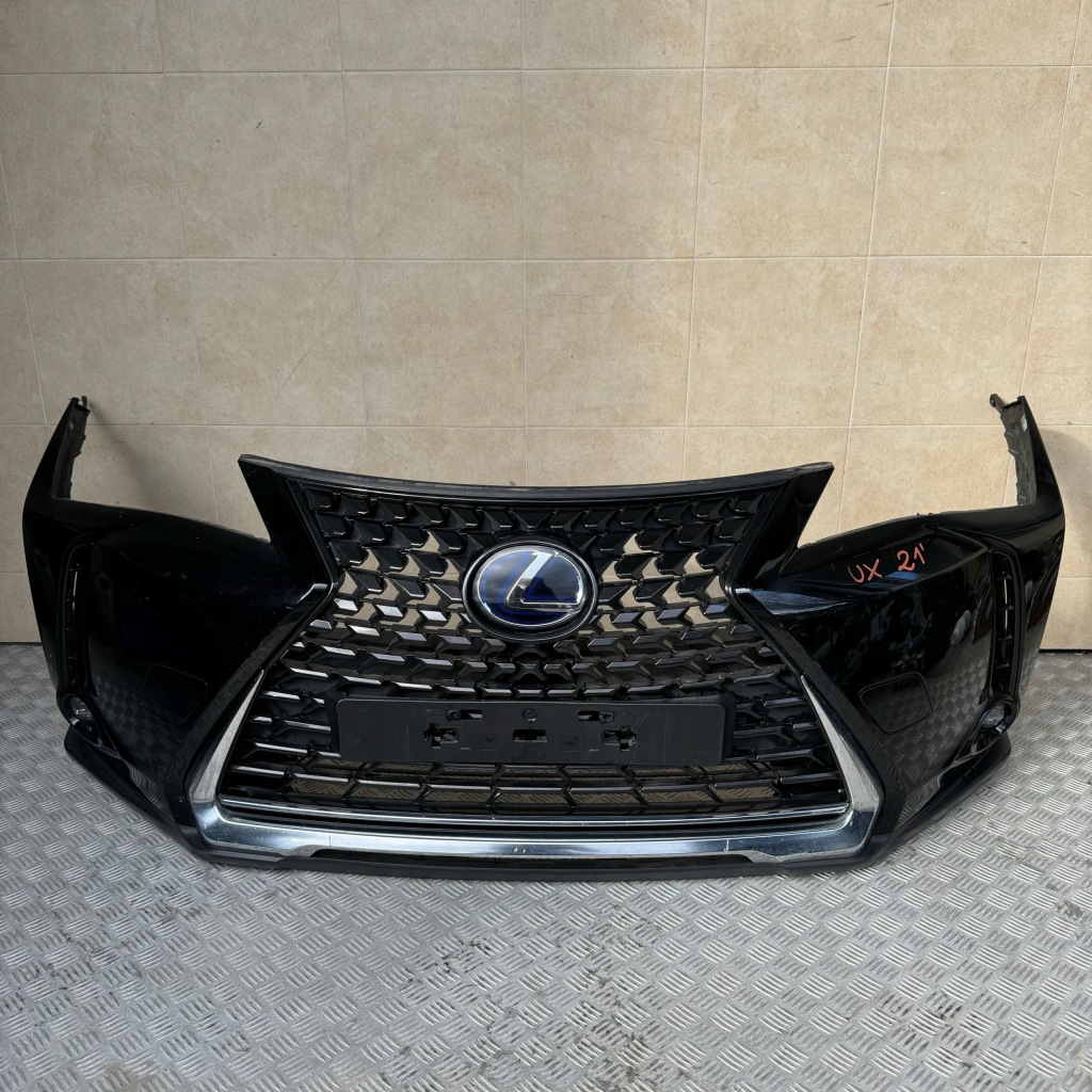 фото №1, Бампер передний kompletny lexus ux 2021 rok 250h hybrid