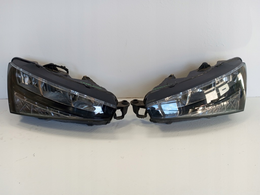фото №1, Лампа лампы full led skoda scala 657941016 657941015