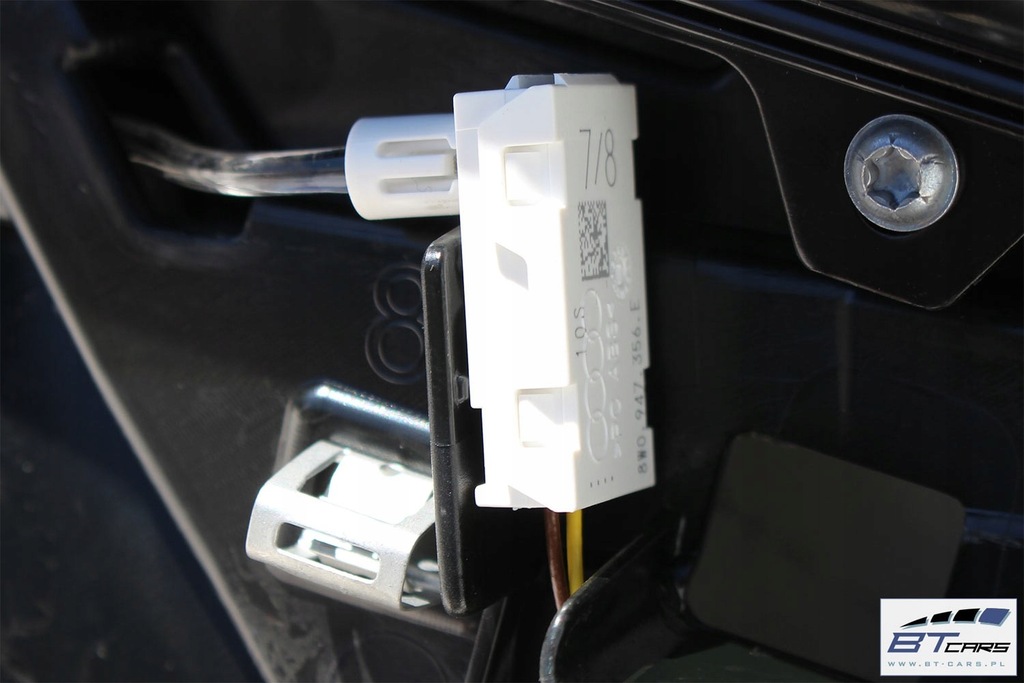 фото №14, Audi a4 8w обшивка обшивки двері дверні оббивка 8w 8w9 b9 kombi allroad w