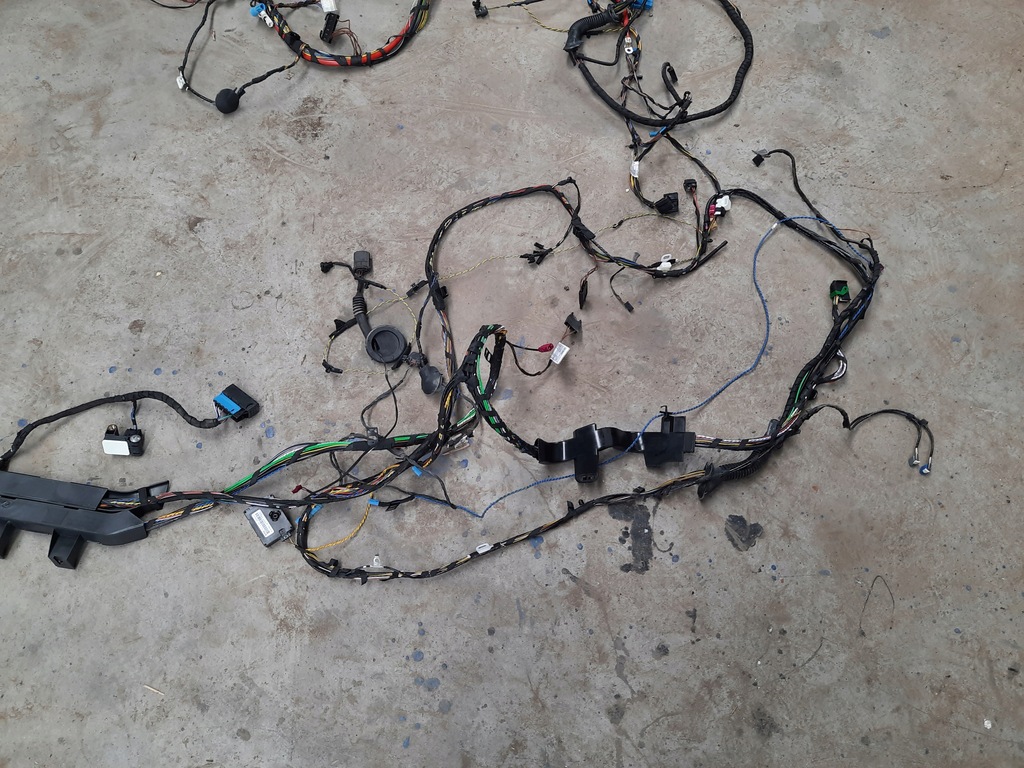 фото №9, Bmw x1 e84 2.0i lift джгут відсік, салону