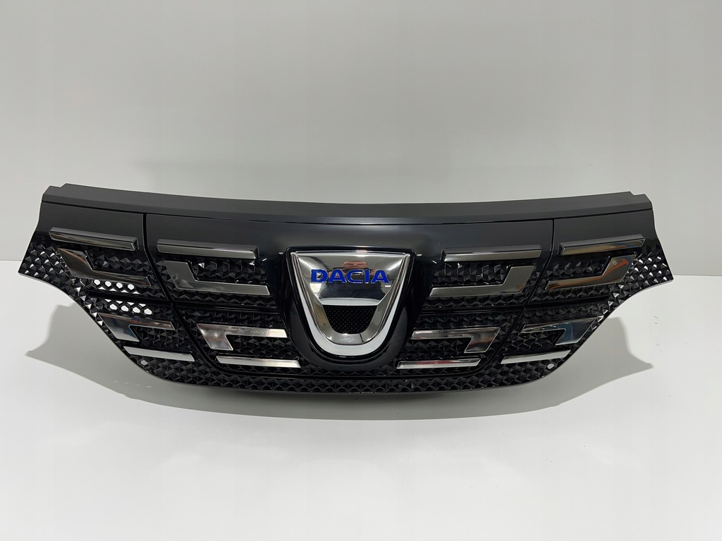 фото №1, Решётка радиатора решётка радиатора dacia spring идеальное состояние