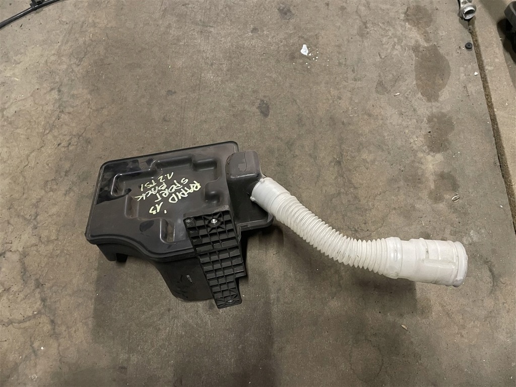 фото №5, Бачок омивача + помпа skoda rapid 13-17r 6r0955453g