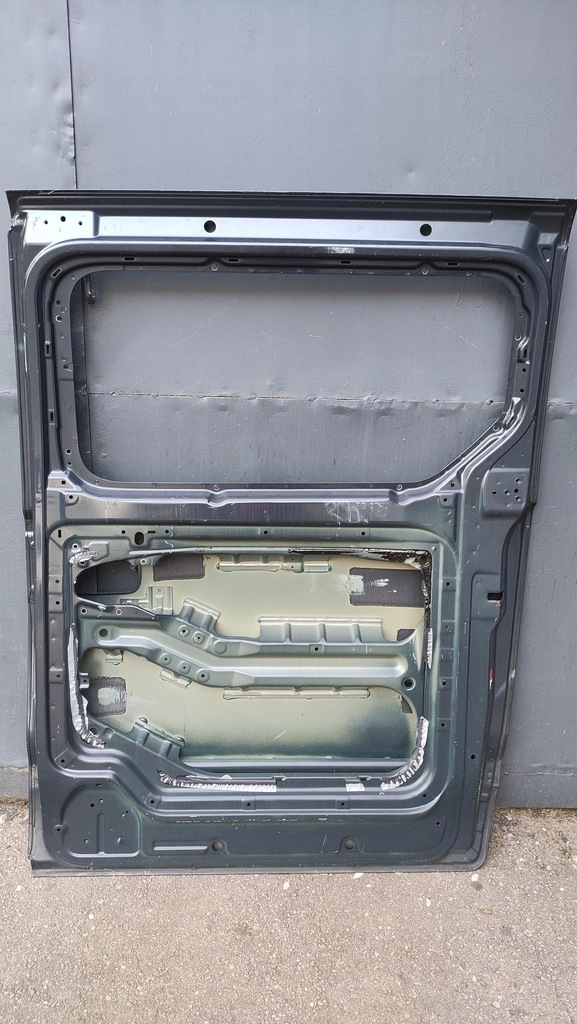 фото №8, Hyundai h1 дверь боковой правое сдвижные