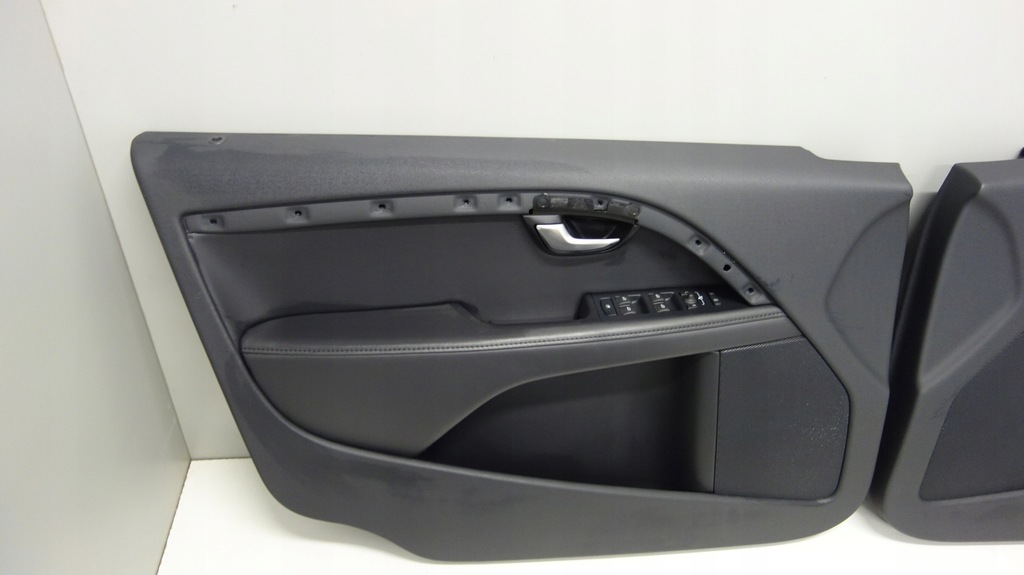 фото №13, Volvo v70 r-design сиденья заднее сиденье обшивки