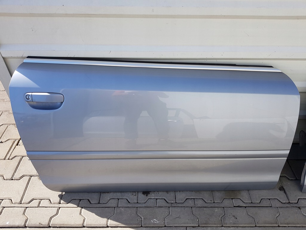 фото №1, Audi a4 b7 04-07r cabrio дверь правое ly7j