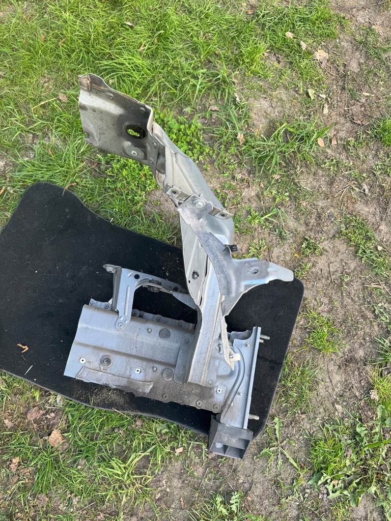 фото №1, Bmw 5 e60 e61 m5 чверть права чашка панель фари підкрилок