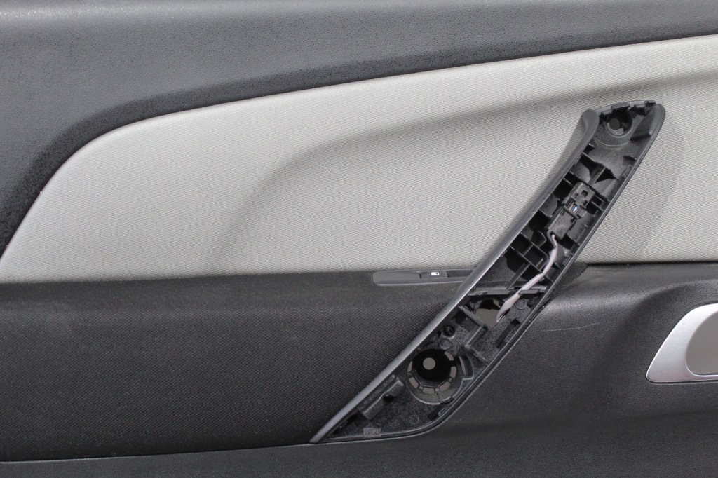 фото №4, Обшивка двері лівий задня c4 grand picasso ii