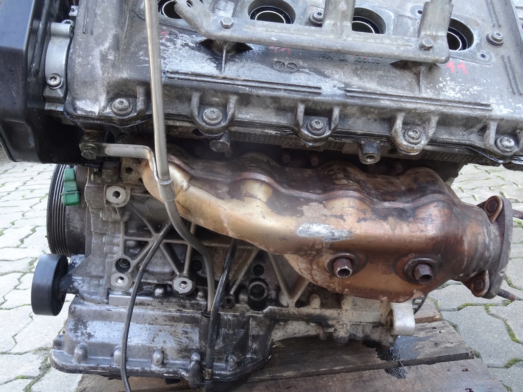 фото №10, Audi a8 d2 двигун 3.7 aqg блок головки 99-02 260km oryg