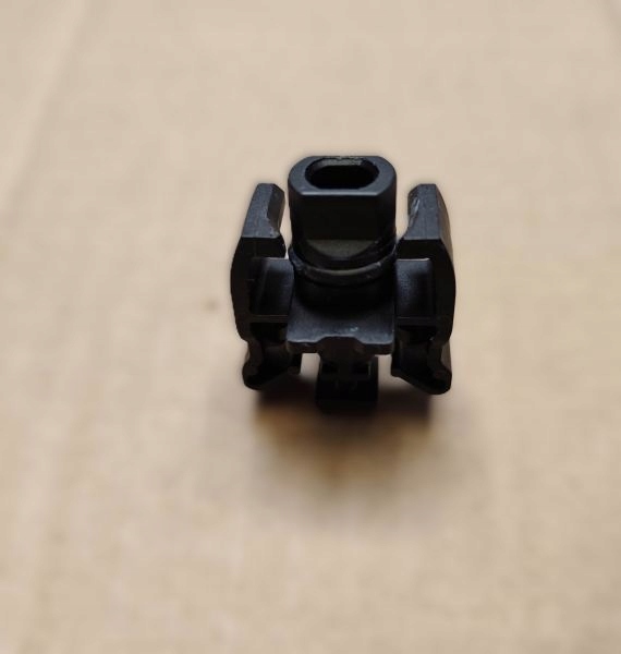 Патрубок наконечник трубки слива жидкость охлаждающий к citroen peugeot ford с Разборки