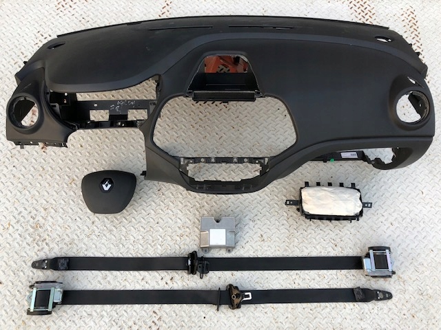 фото №1, Renault captur панель приладів панель приладів консоль подушки безпеки ремені