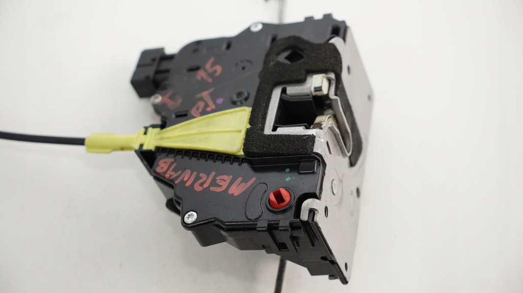 фото №1, Замок дверь правый задняя opel meriva b 10-13r