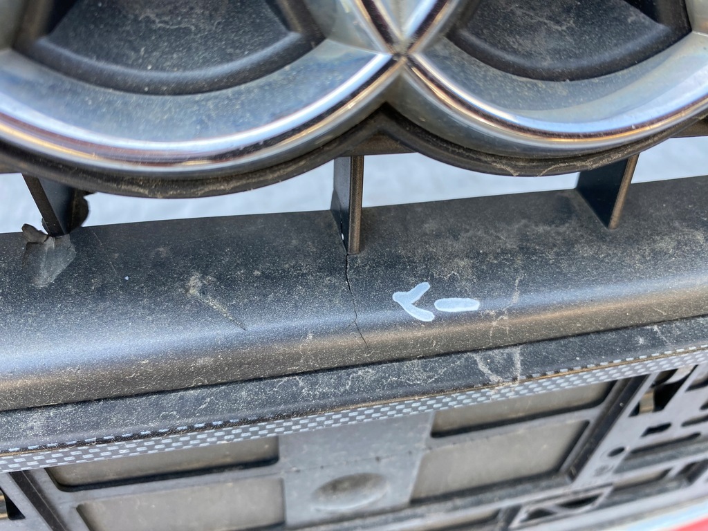 фото №9, Audi a4 b8 8k0 бампер перед передний 8k0807437