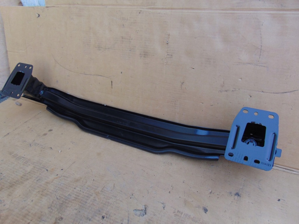 Балка бампера задня заднього audi a1 82a ii nowa Ціна