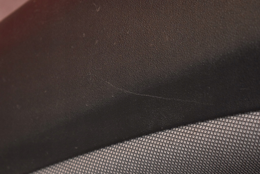 фото №4, Обшивка обшивки дверь citroen c3 picasso lift 12-16