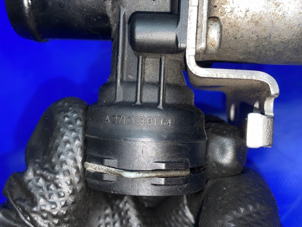 фото №8, Електроклапан обігрівача a2712030164 mercedes w204 w203 1.8 cgi 271860