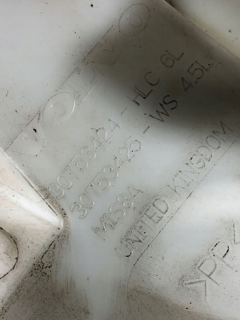 2014 volvo xc60 бачок омывателя 30753424 Киев