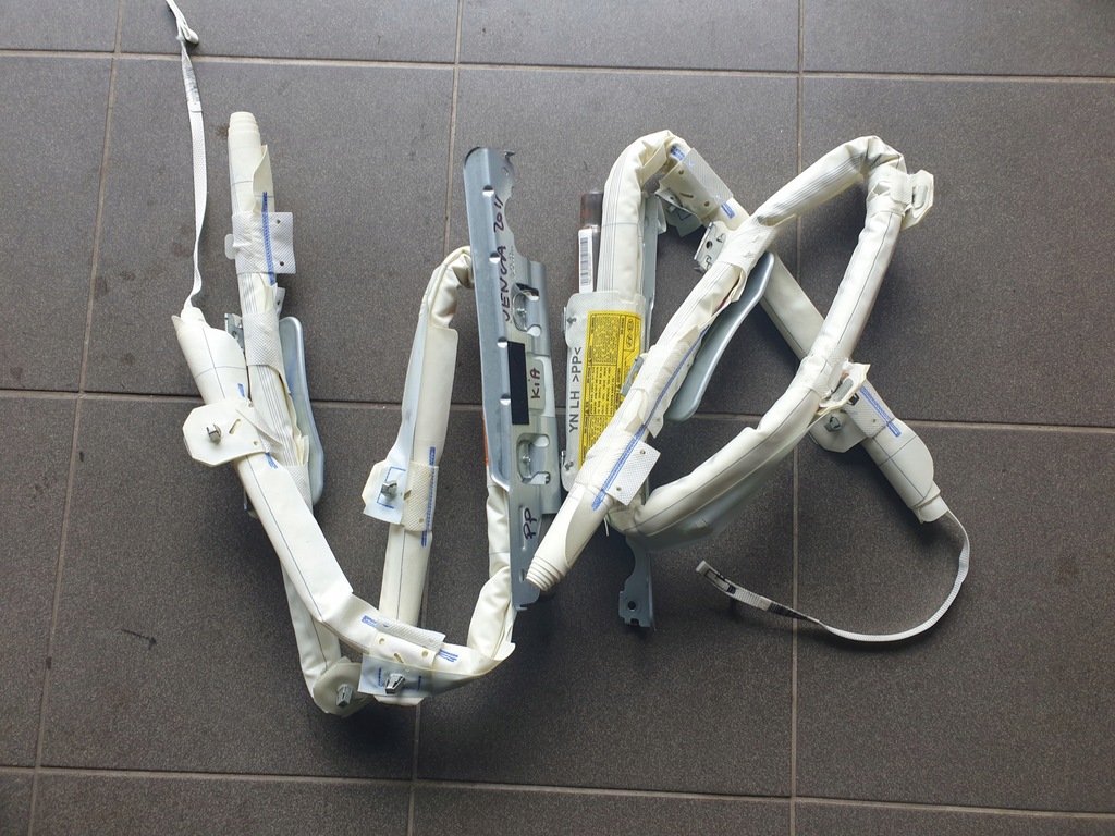 фото №1, Шторка безопасности боковая подушка kia venga 2009-