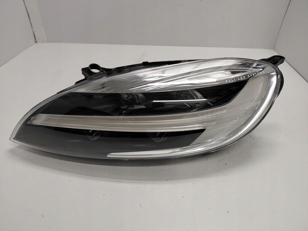 фото №1, Volvo v40 lift mid led лампа ліва