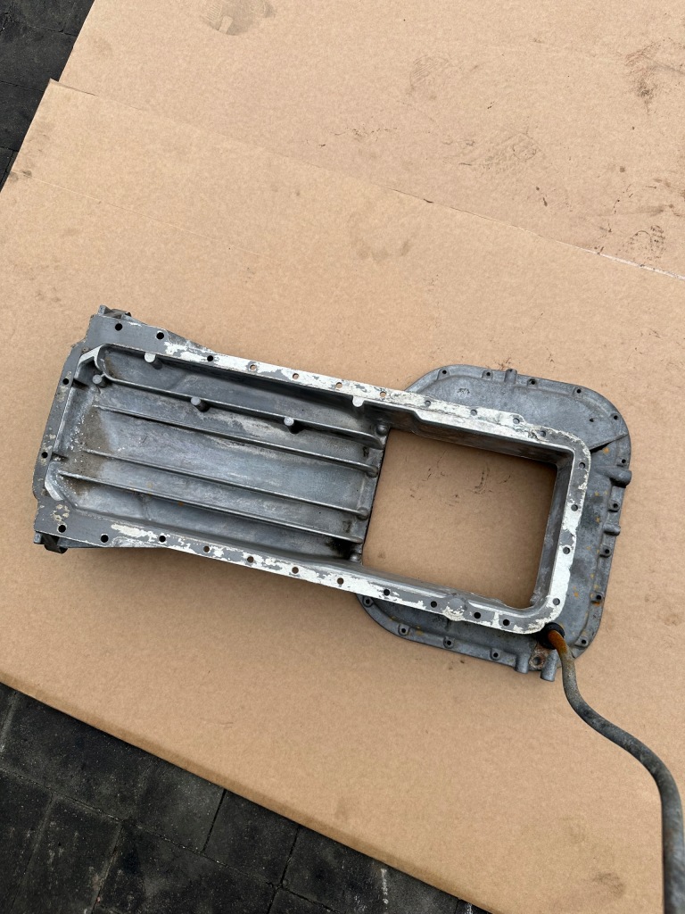 Купити Mercedes benz оригінальний номер піддон масляна r1170140302