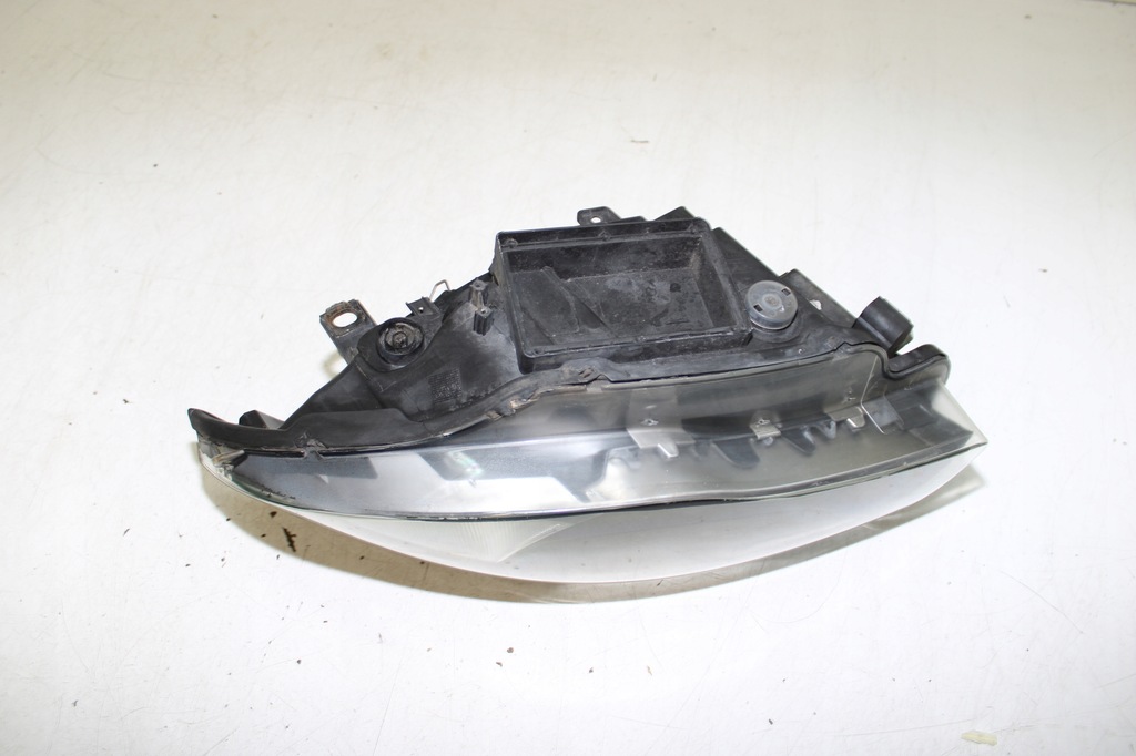 фото №9, Лампа лівий ліва перед bmw 1 e81 e82 e87 e88 7193387 europa ładna oryg