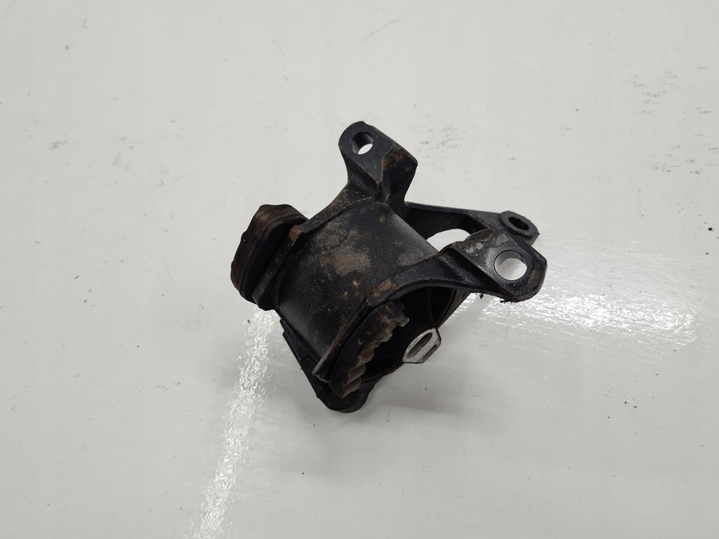 фото №1, Mazda 6 gj кронштейн подушка двигателя 2.2d