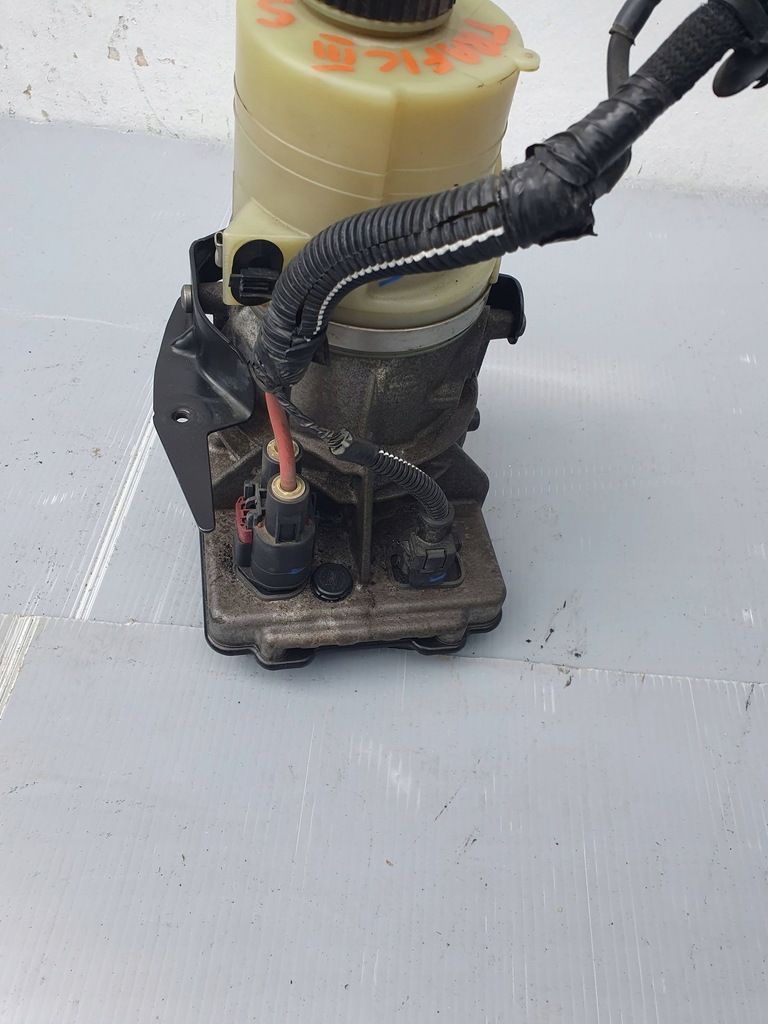 фото №7, Renault trafic iii x82 2015 насос підсилювача комплектна роз'єми