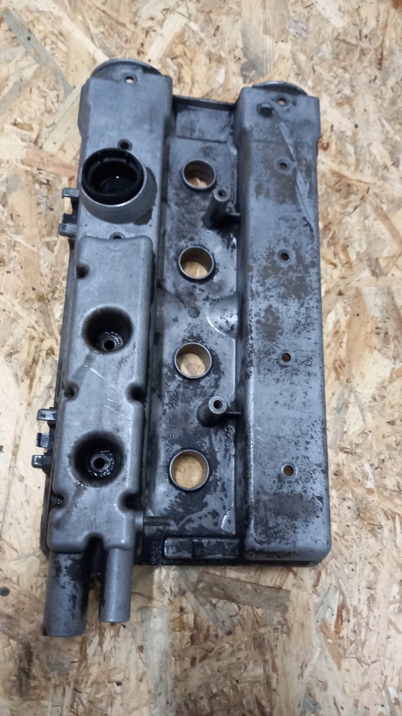 фото №1, Кришка клапанів nopel astra 90470439