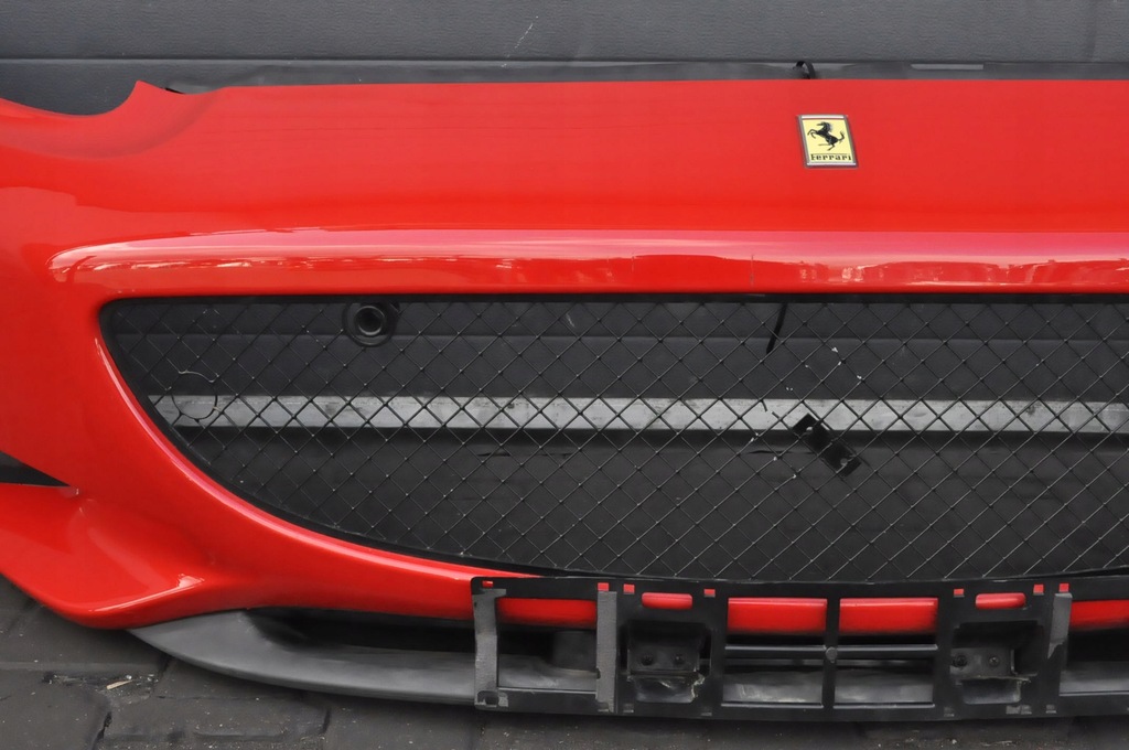 фото №3, Ferrari california бампер перед передний rosso corsa 322