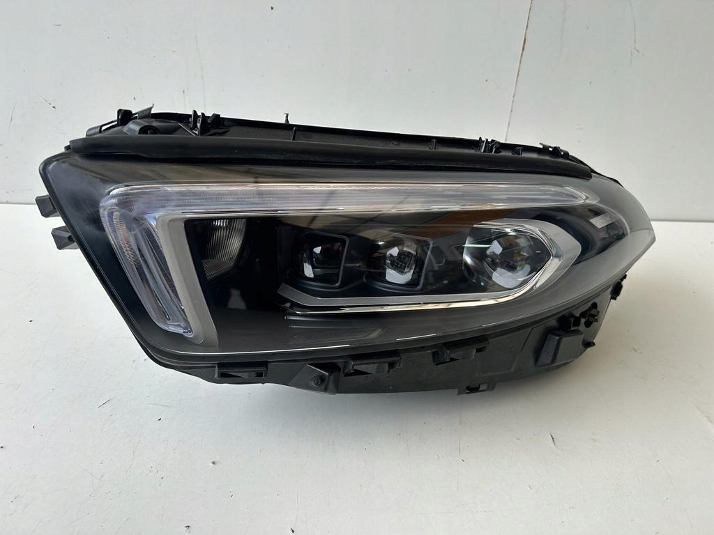 Купити Mercedes 177 фара ліва full led 1779062505