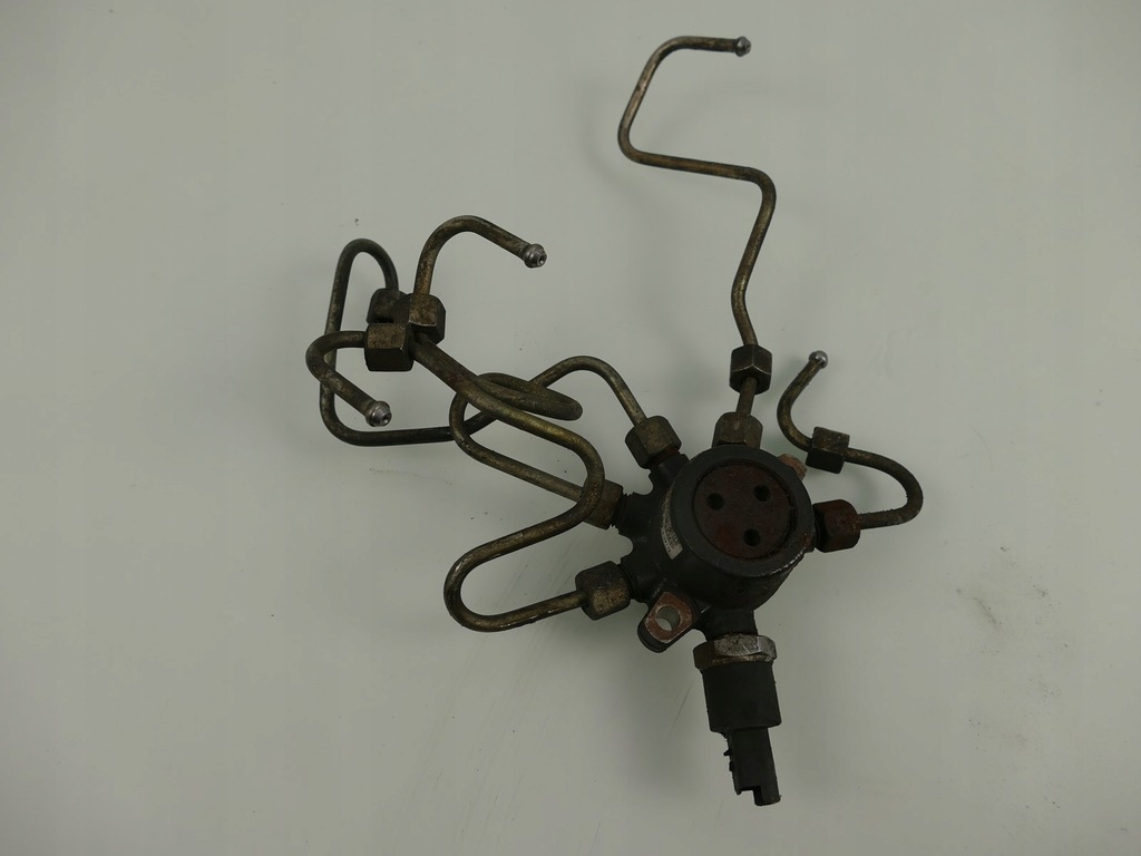 фото №1, Renault scenic ii 1.5 dci розподільник пального 05r