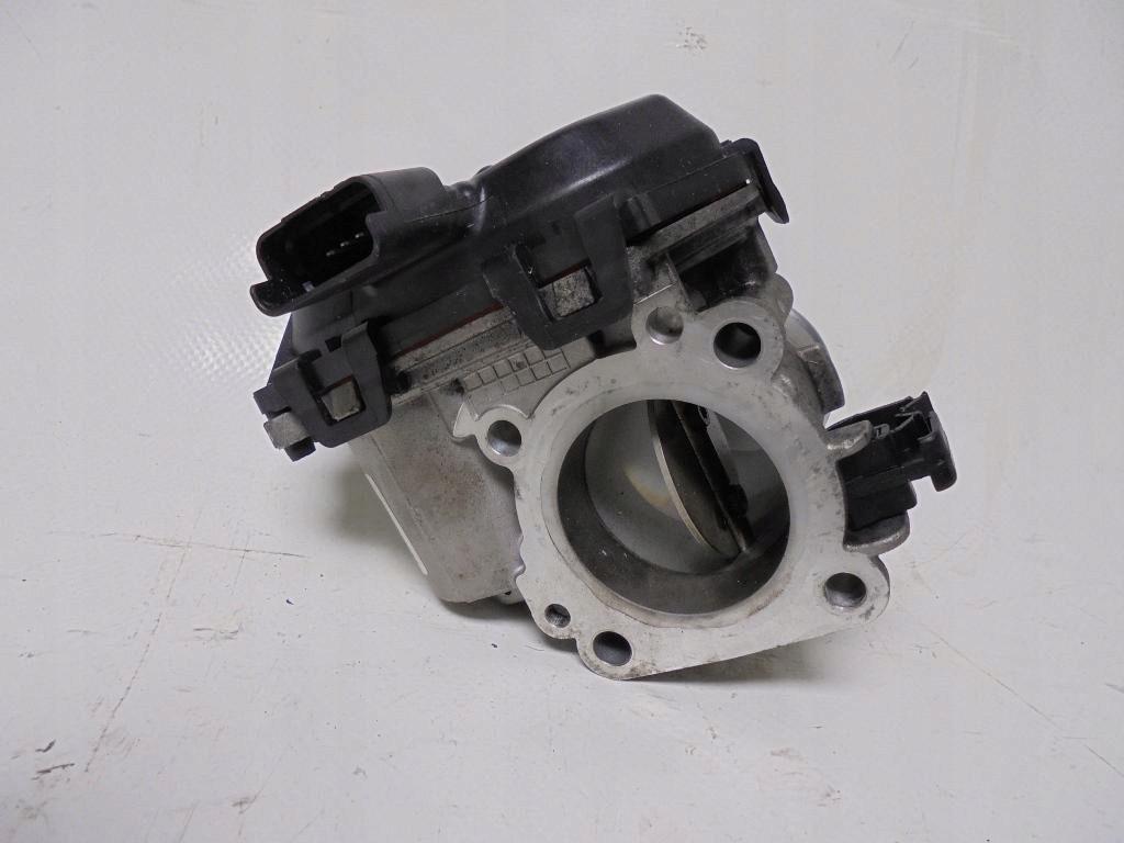 фото №1, Дроссельная заслонка 9813276480 peugeot 3008 ii 2 1,5d