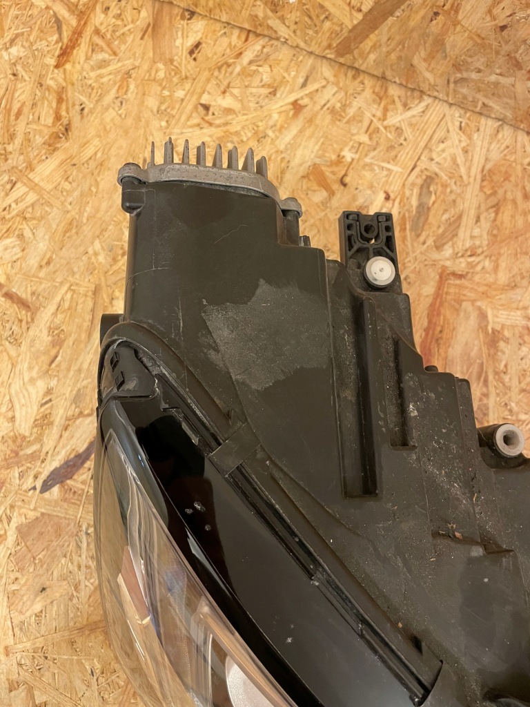 Купить Фара правый  full led audi a4 8w америка!