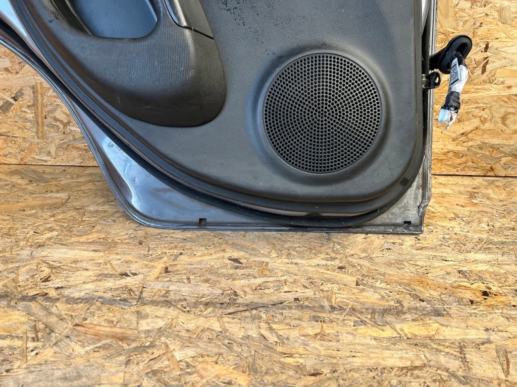 фото №9, Двері задні ліва лівий задня nissan micra k12 lift код лакофарбового покриття: b52g