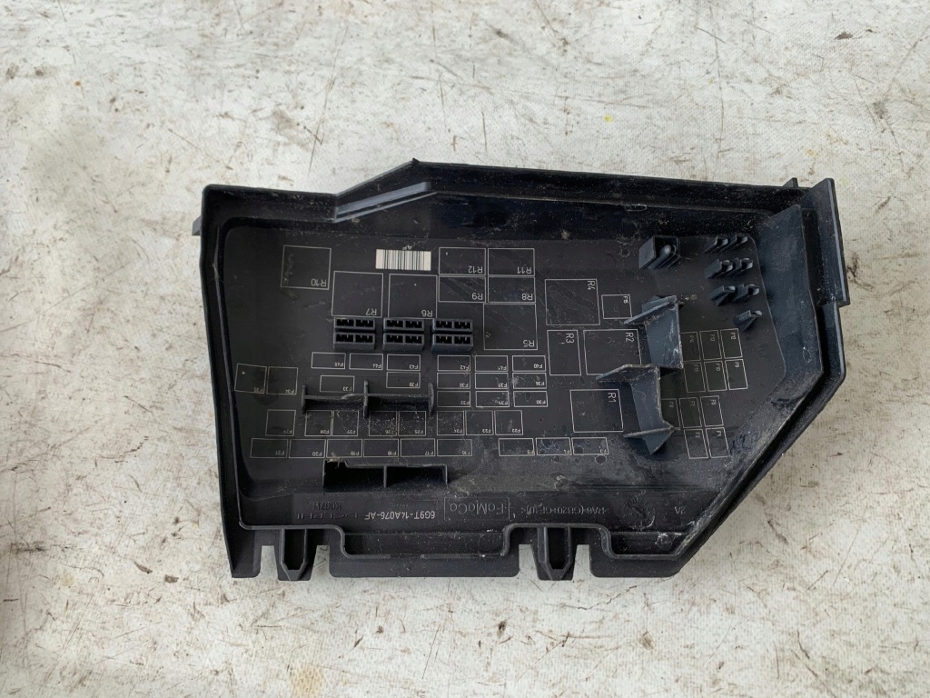 # крышка предохранителей mondeo mk4 6g9t-14a076-af Цена