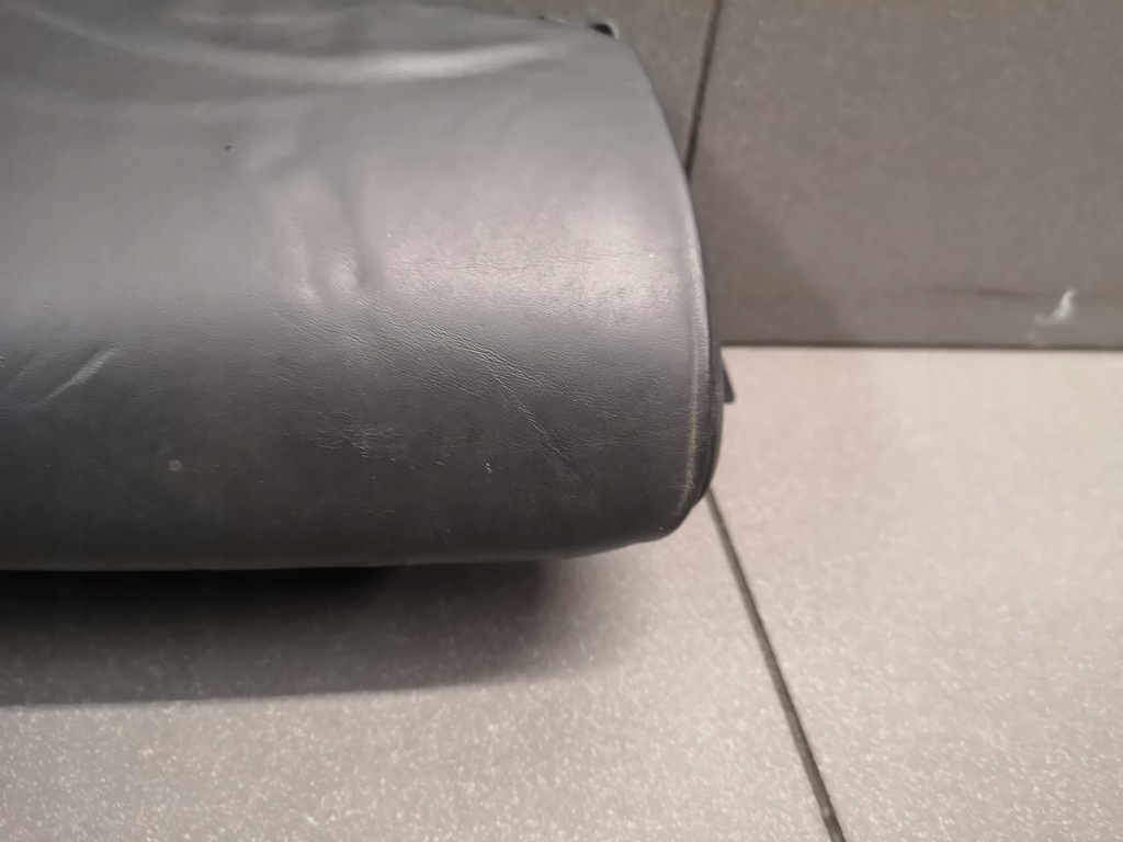 фото №6, Подголовник сиденье задняя audi a8 d3 4e0885973