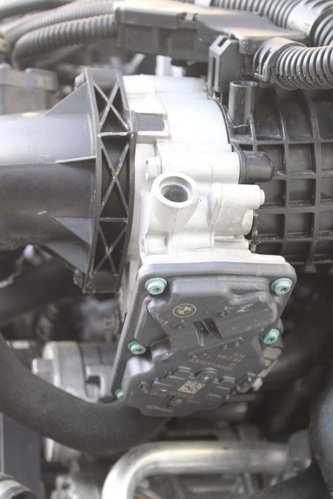 фото №10, Bmw дросельна заслінка 9847189 двигун b58b30p b58n b58 b30 13549847189 9847189 13