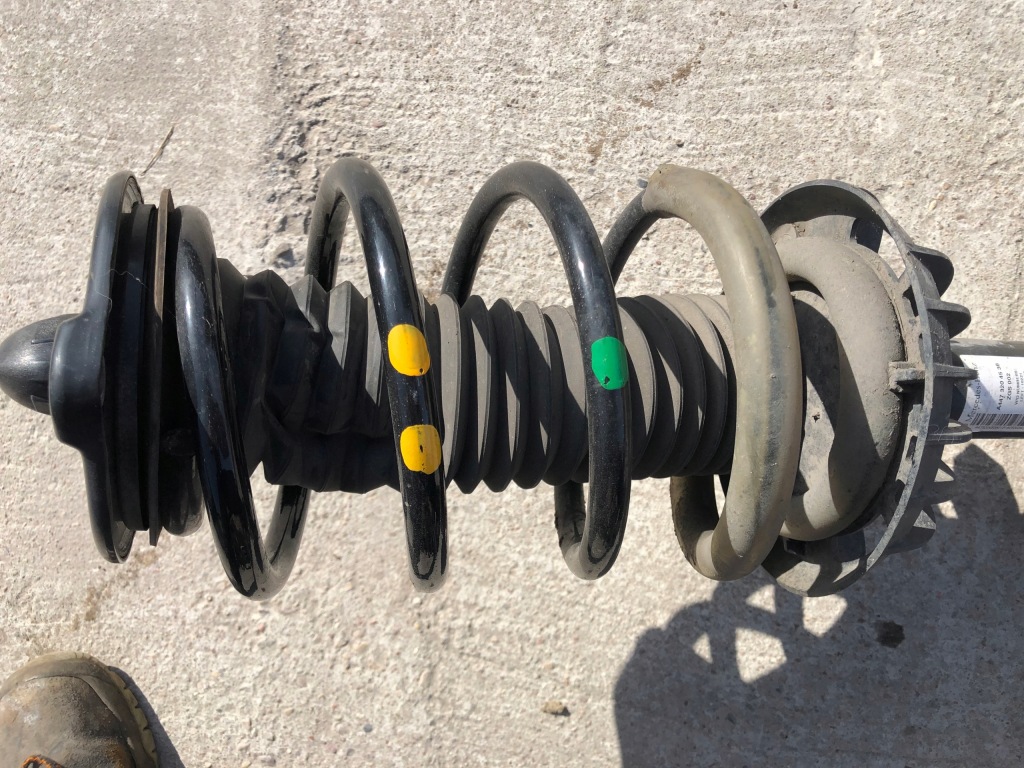 фото №10, Mercedes vito w447 поворотний кулак правий лівий перед